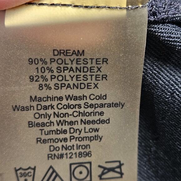 Title Nine Dream Skort Women’s M Black Athletic Skirt Built In Shorts Activewear - Picture 5 of 6